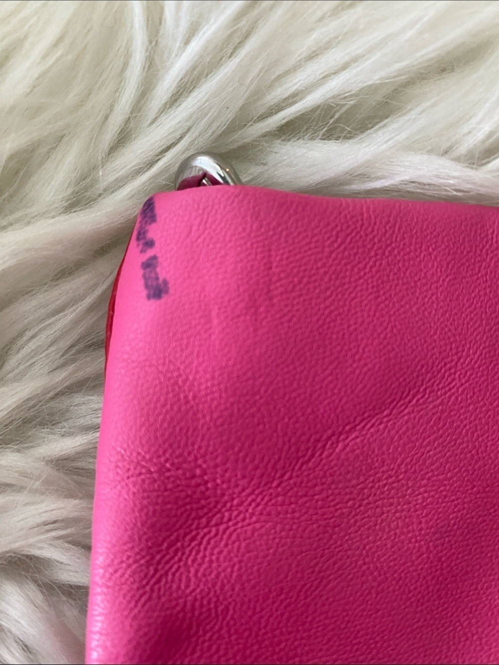Christian Dior red/pink faux leather makeup bag-Embossed Logo - Picture 3 of 10